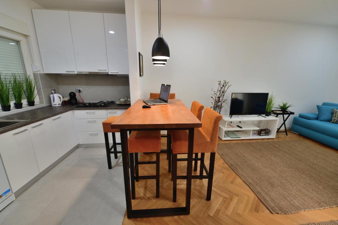 Apartman Miran Осиек Экстерьер фото