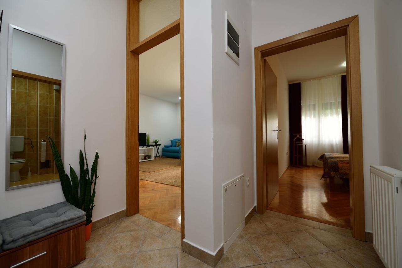 Apartman Miran Осиек Экстерьер фото